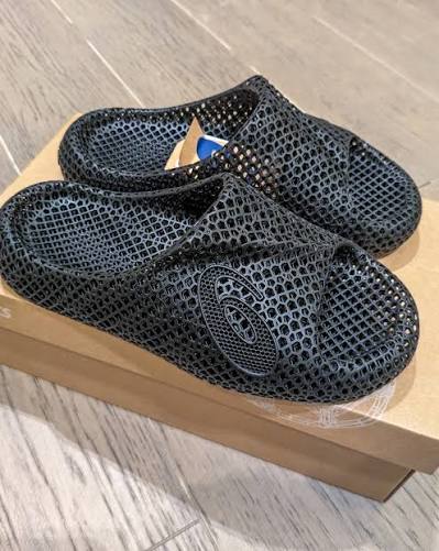 Honeycomb Recovery Sandals